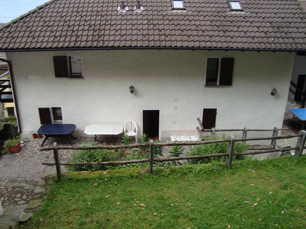 Ostello Orgnana Gambarogno Exterior photo